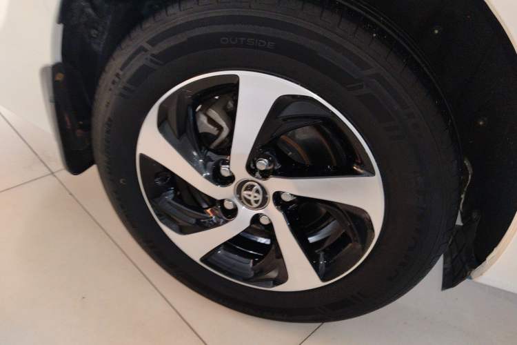 Used Toyota Levin 2017 Revised 185T CVT Elite Edition China V Standard
