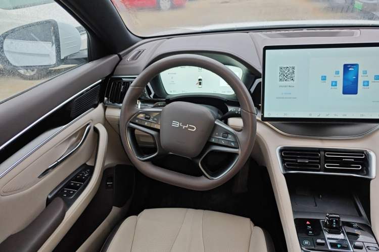 Used BYD Song PLUS New Energy 2025 EV Intelligent Driving Version 520km Premium Model
