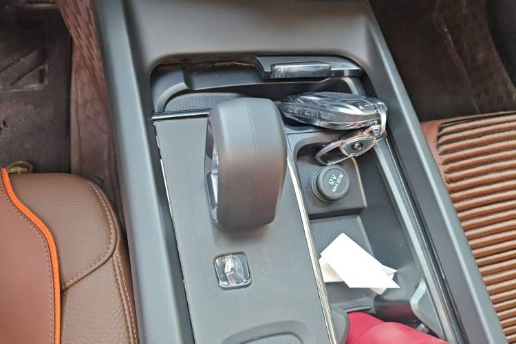 Used Volvo S60 2025 B4 Zhiyi Luxury Edition