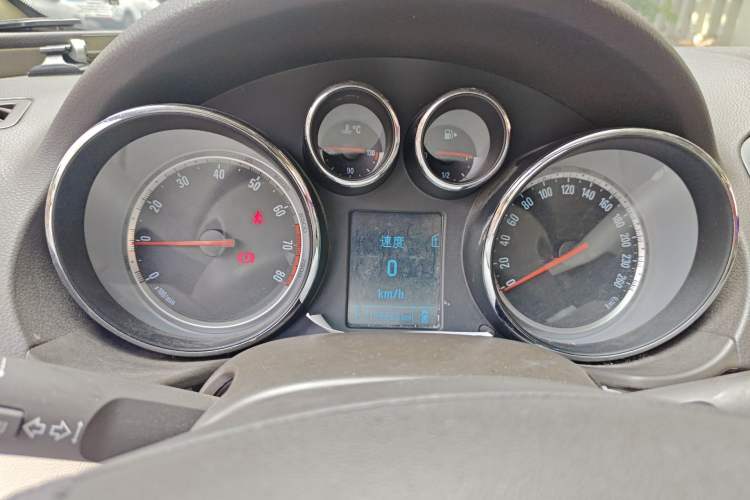 Used Buick Regal 2012 2.4L SIDI Elite Edition Instrument Cluster