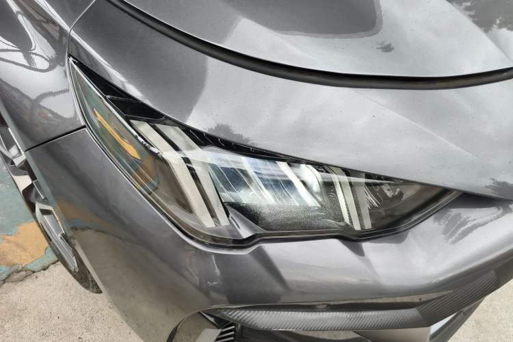 Used GAC Trumpchi EMPOW 2023 Shadow Leopard H Smart Hybrid Edition