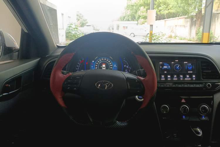 Used Hyundai Elantra (6th Generation / Lingdong) 2020 1.4T Dual-Clutch Xuan Dong · Dynamic Version
