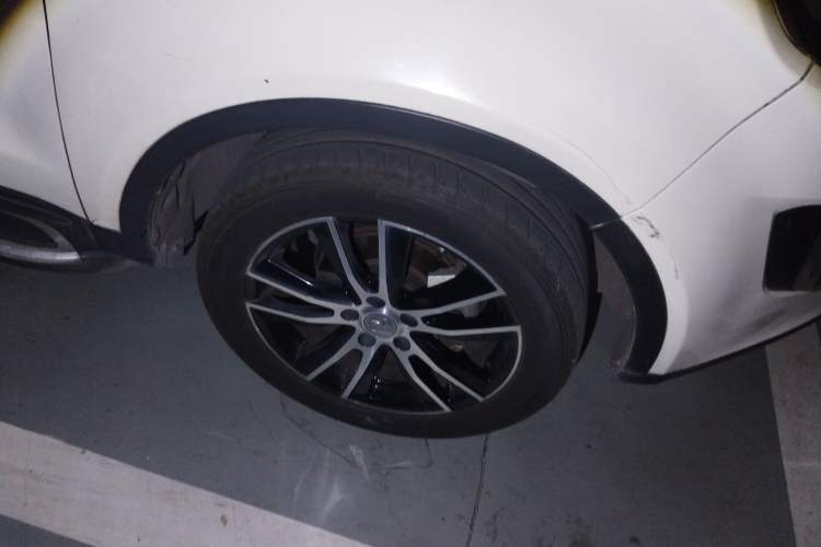 Used JMC Yusheng S330 2016 1.5L GTDi Automatic Two-Wheel Drive Flagship Edition