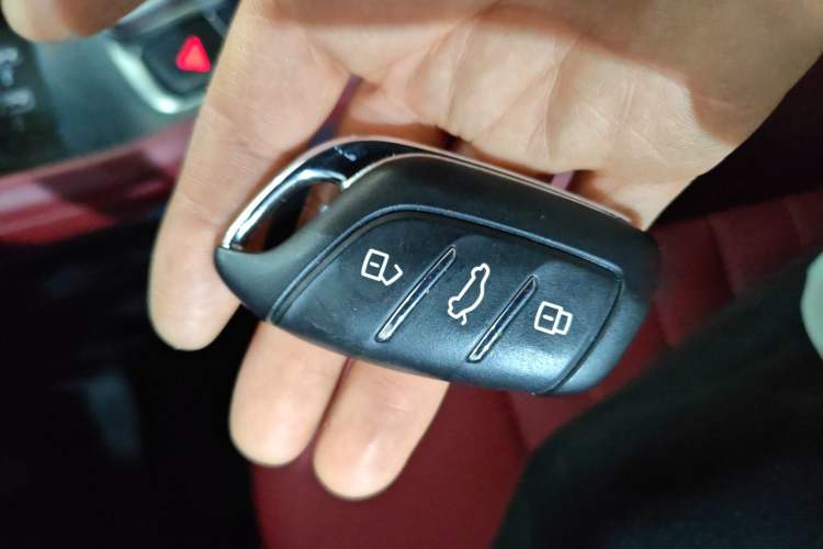 Used MG HS 2019 30T Automatic 2WD Trophy Supreme Edition China VI Standard
