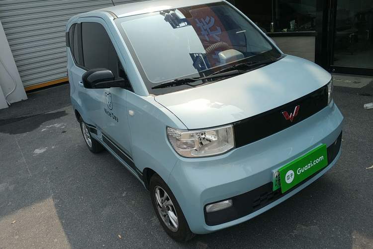 Used Wuling Hongguang MINIEV 2021 Macaron Fashion Model Lithium Iron Phosphate