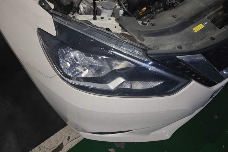 Used Nissan Sylphy 2022 Classic 1.6XE CVT Comfort Edition Right Front Headlight