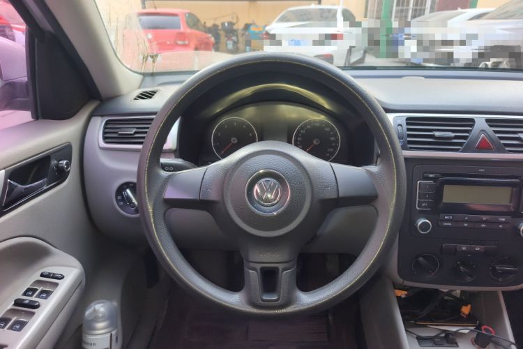 Used Volkswagen Bora 2012 1.6L Manual Fashion Edition