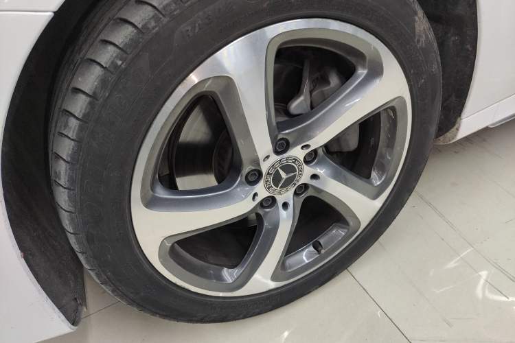 Used Mercedes-Benz E-Class 2019 E 200 L Sport 4MATIC
