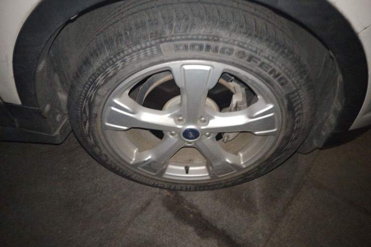 Used Ford Kuga 2017 EcoBoost 180 Two-Wheel-Drive Tiger Leap Model