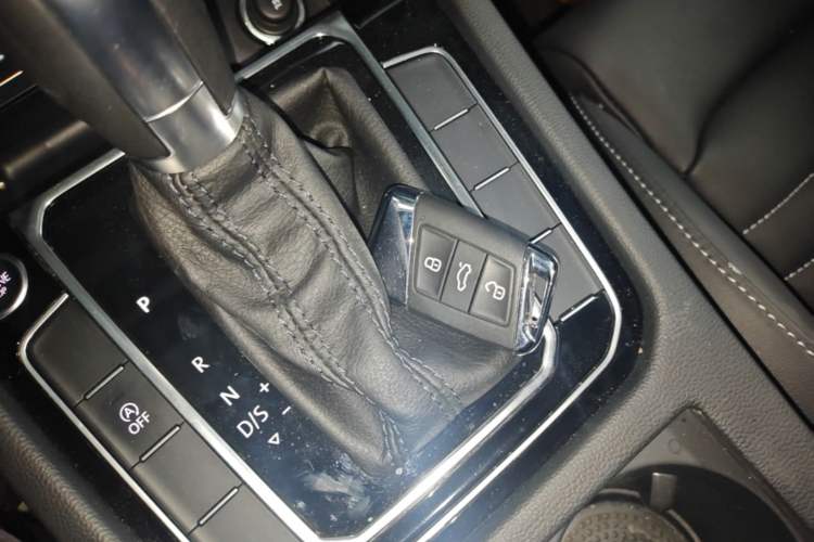 Used Volkswagen Magotan 2023 2 Million Units Limited-Edition 280TSI DSG Comfort Version