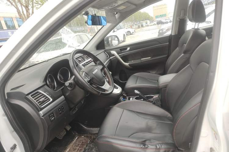 Used Haval M6 2018 Revised Version 1.5T DCT Two-Wheel Drive Elite Edition
