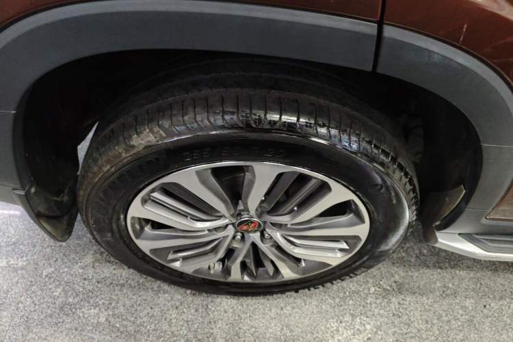 Used Roewe RX8 2018 30T Smart Connectivity All-Wheel Drive Supreme Edition