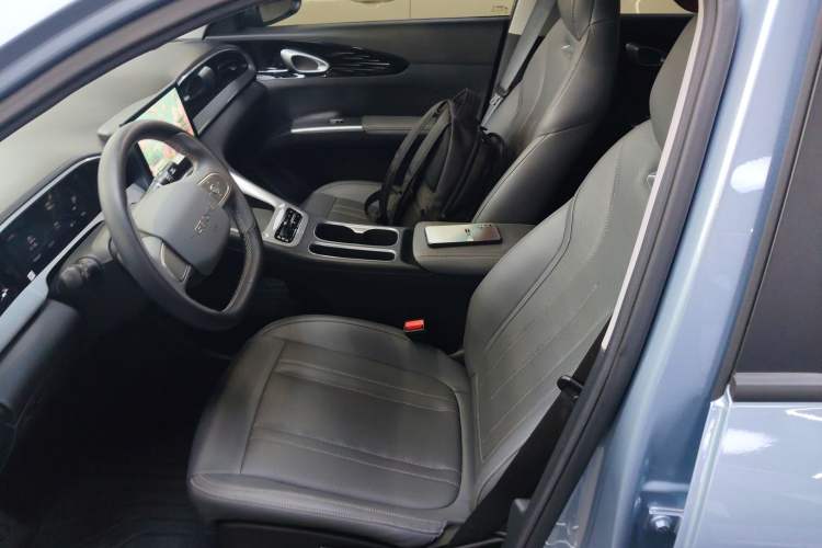 Used Geely Galaxy Geome 2025 310km Youth Edition
