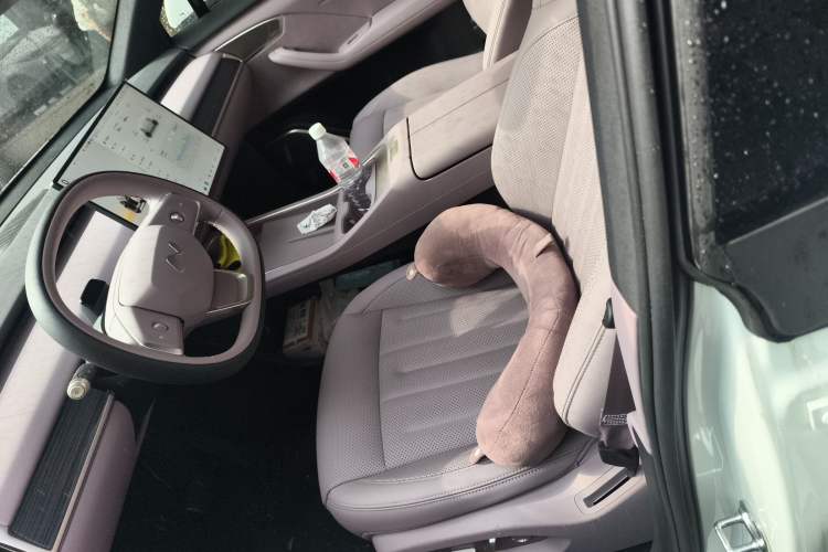 Used ONVO L60 2024 60 kWh Rear-Drive Version
