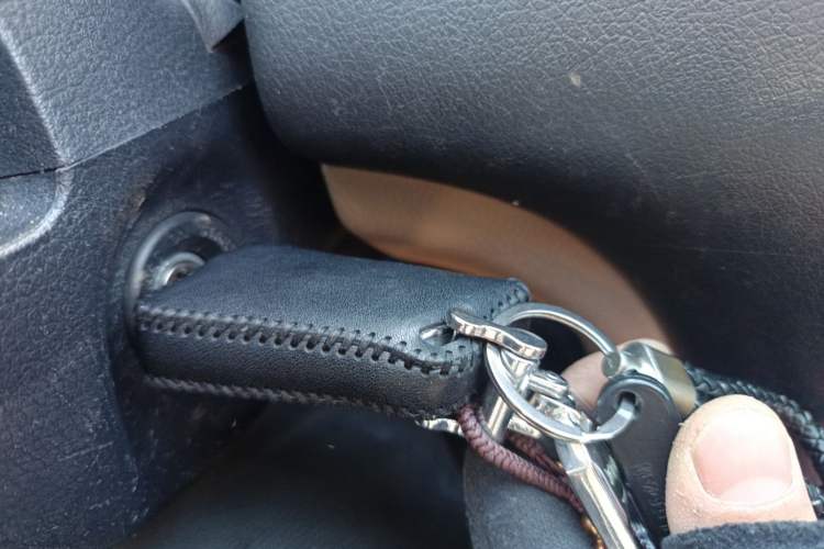 Used Bestune B50 2013 1.6L automatic luxury version
