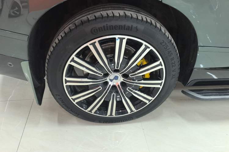 Used Denza N9 2025 Flagship Model
