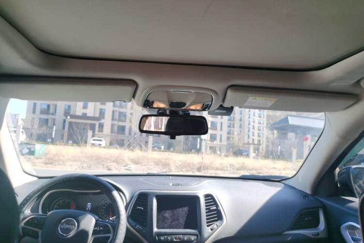 Used Jeep Cherokee 2017 2.4L Professional Smart Edition Headliner