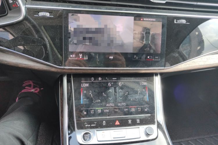 Used Audi Q7 2021 55 TFSI quattro S line Sport model Audio And AC Panel