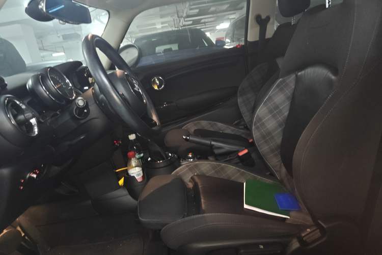 Used MINI 2014 1.5T COOPER Excitement
