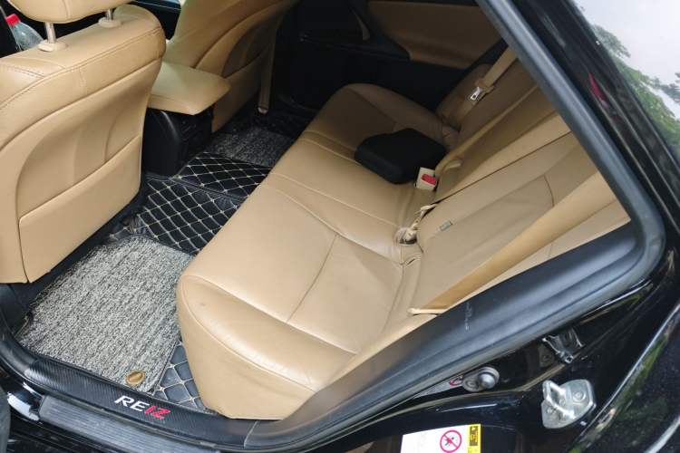 Used Toyota Reiz 2013 2.5V Elite Edition
