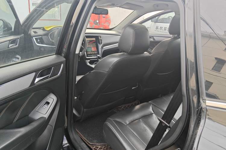 Used Roewe RX5 2016 30T Two-Wheel Drive Automatic Internet Smart Edition