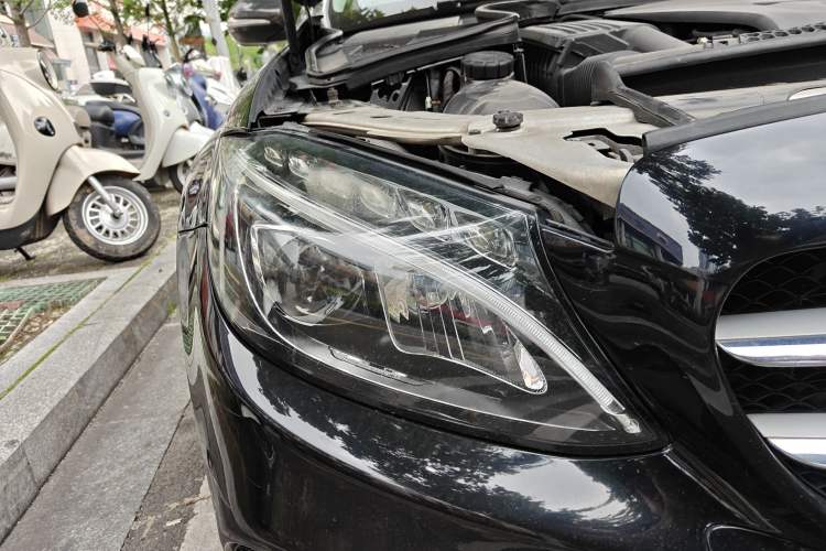 Used Mercedes-Benz C-Class 2015 C 180 L Sport Edition
