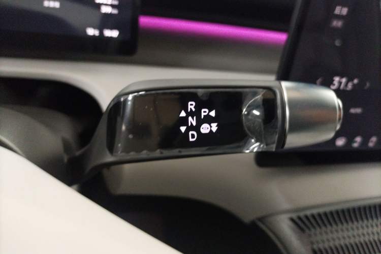 Used XPeng X9 2025 650 Long-Range Max