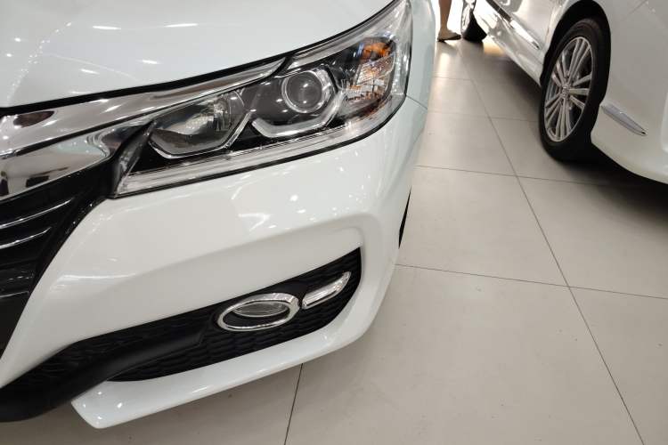 Used Honda Accord 2016 2.0L Comfort Edition
