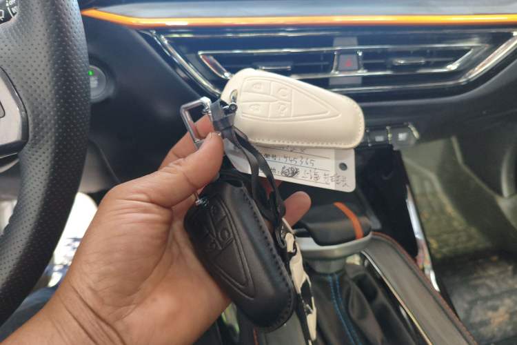 Used CHANGAN OSHAN X5 2022 Sport Edition 1.5T DCT Hurricane Sonic Vehicle Key