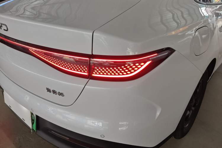 Used BYD Seal 05 DM-i 2025 DM-i Smart Drive 55KM Luxury Model Exterior 3