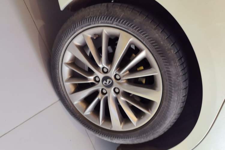 Used Infiniti Q50L 2018 2.0T Enjoyment Version China V Standard Exterior 4