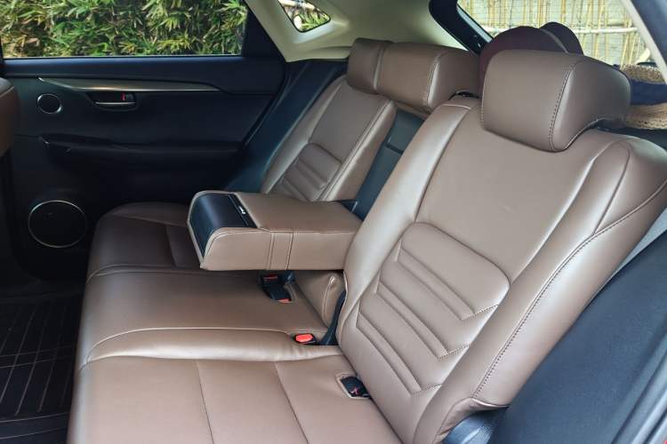 Used Lexus NX 2015 200 Front-Wheel Drive X-Trail SE Edition