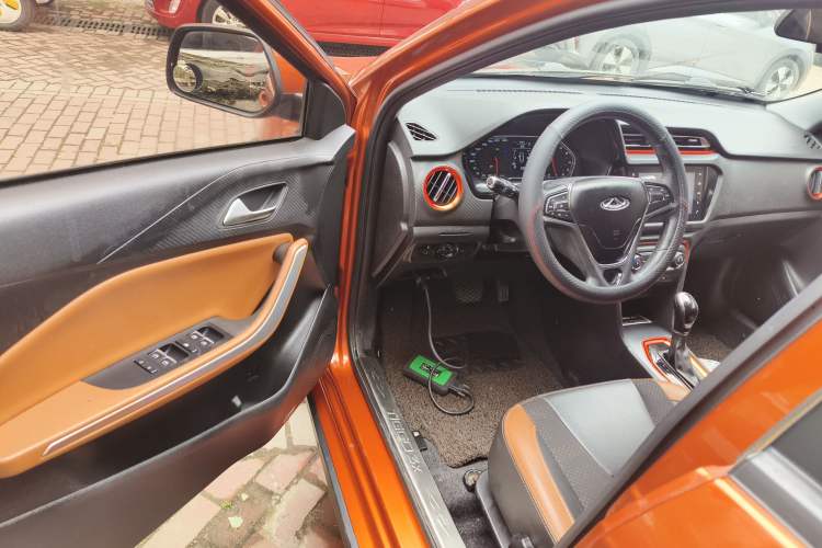 Used Chery Tiggo 3X 2017 1.5L Automatic Fashion Edition Driver Seat