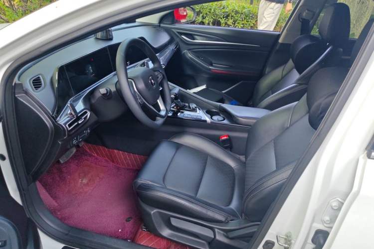 Used CHANGAN Eado 2020 PLUS Blue Whale NE 1.4T GDI DCT Prestige Model
