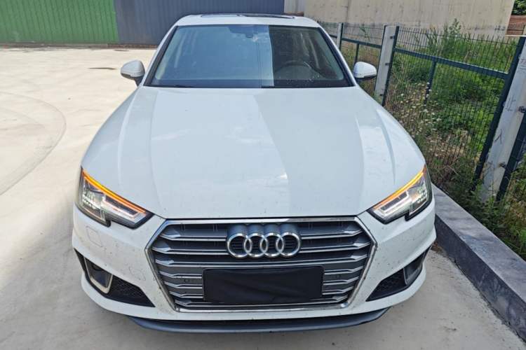 Used Audi A4L 2019 40 TFSI Fashion Edition China VI Emission Standard