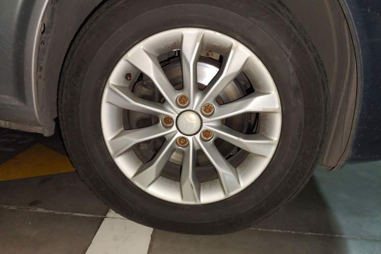 Used Mercedes-Benz Vito 2011 2.5L 7-seater executive version