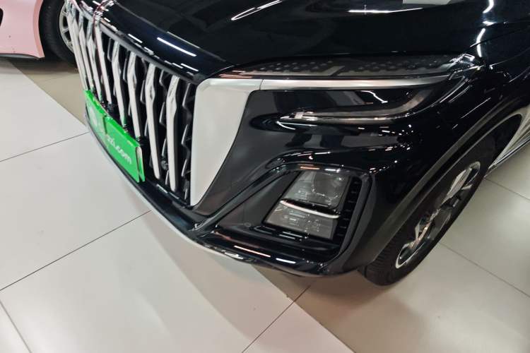 Used Hongqi HS3 PHEV 2025 Model 125km Jingwei 2 Millionth Anniversary Edition