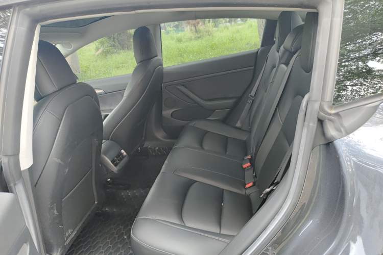 Used Tesla Model 3 2021 Standard Range Rear-Drive Upgraded Version Left Rear Seat