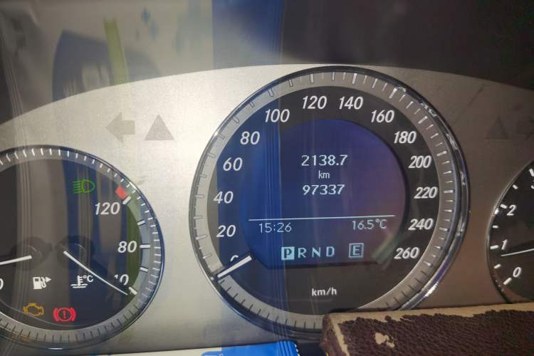 Used Mercedes-Benz GLK-Class 2011 GLK 300 4MATIC Dynamic Model