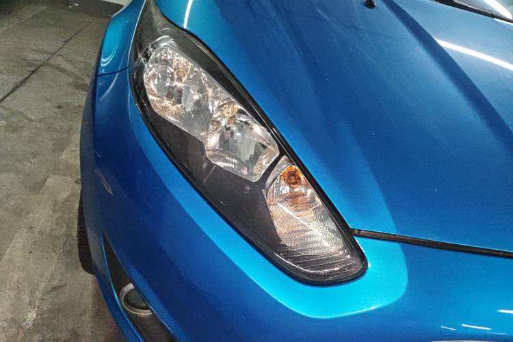 Used Ford Fiesta 2013 Hatchback 1.5L Automatic Fashion Edition
