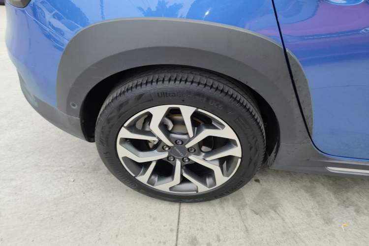 Used Lynk & Co 02 2018 1.5T DCT Two-Wheel Drive Pro Version China V Emission Standard