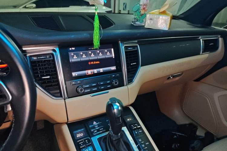 Used Porsche Macan 2017 Macan 2.0T
