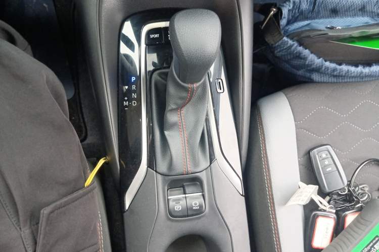 Used Toyota Corolla 2023 1.2T Pioneer Edition Gear Lever