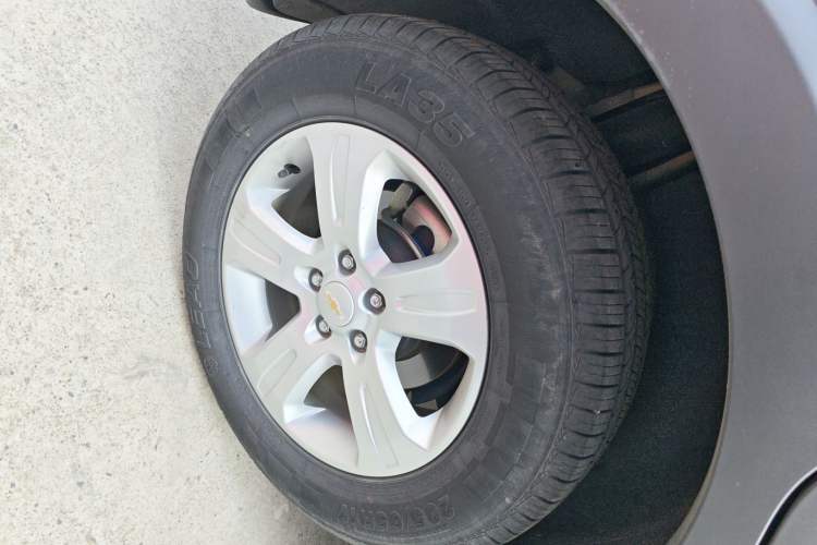 Used Chevrolet Captiva 2017 2.4L Two-Wheel Drive Luxury Edition 7 Seats
