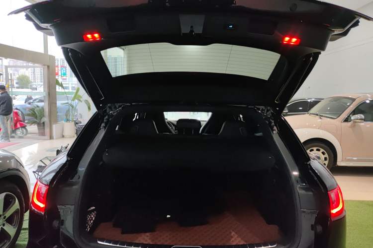 Used SERES SF5 2020 Four-Wheel Drive High-Performance Sports Edition
