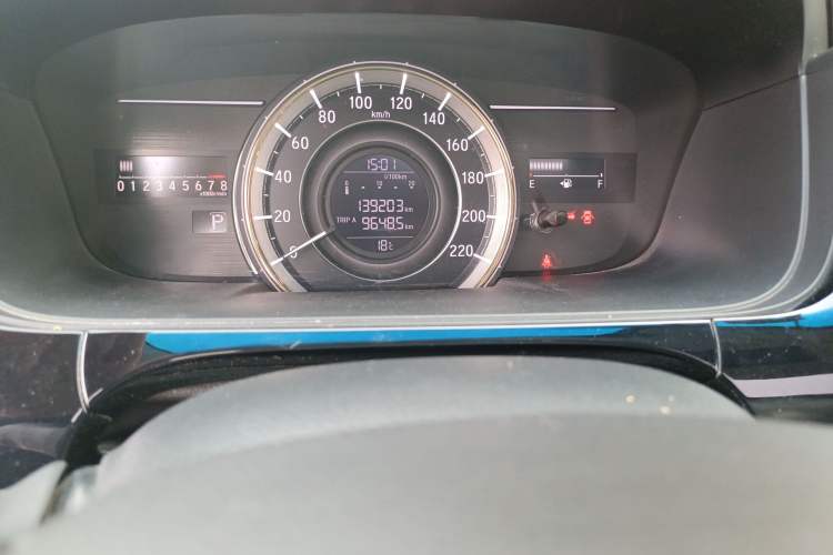 Used Honda Elysion 2016 2.4L Comfort Edition Odometer Close Up