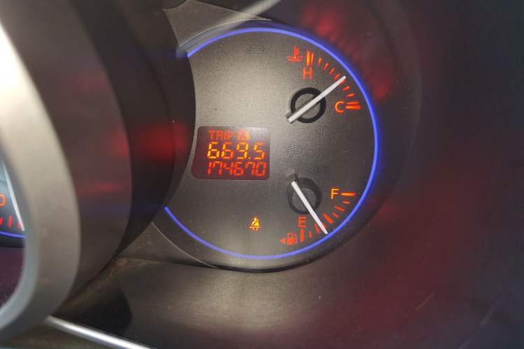 Used Mazda CX-7 2011 2.5L Luxury Edition
