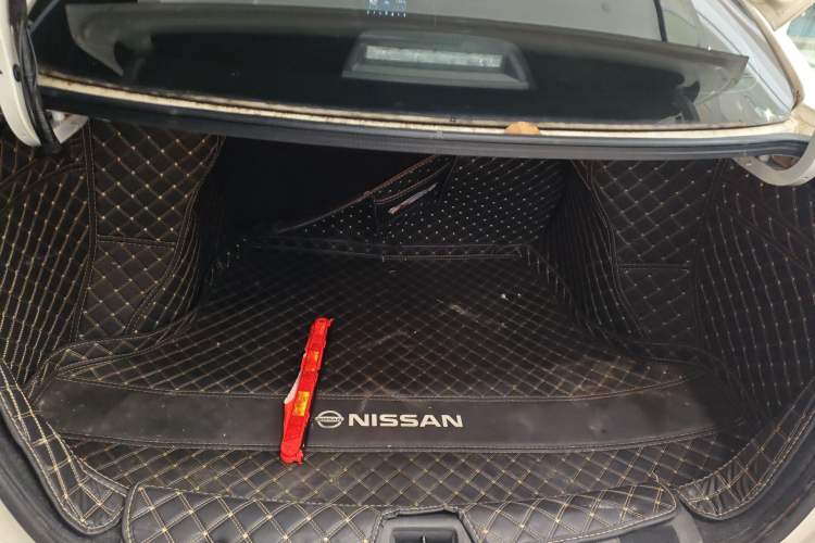 Used Nissan Sylphy 2021 Classic 1.6XE CVT Comfort Edition Trunk