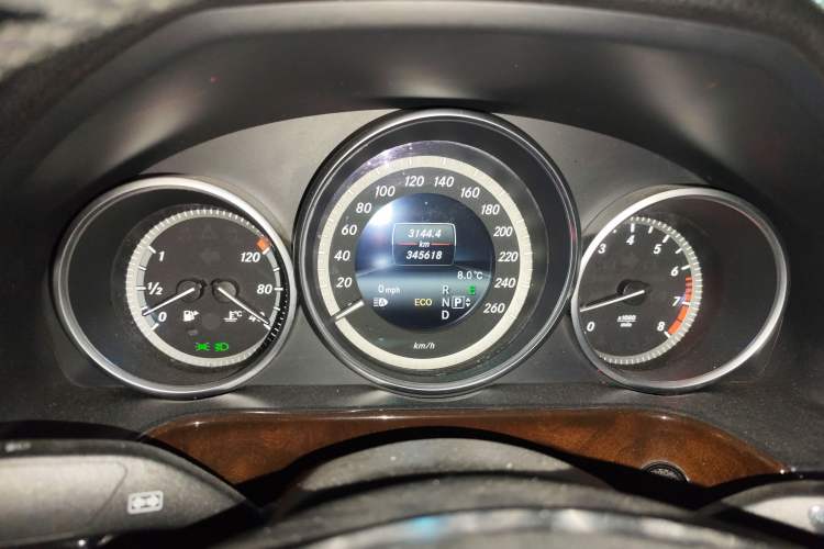 Used Mercedes-Benz E-Class 2014 E 260 L Luxury Model
