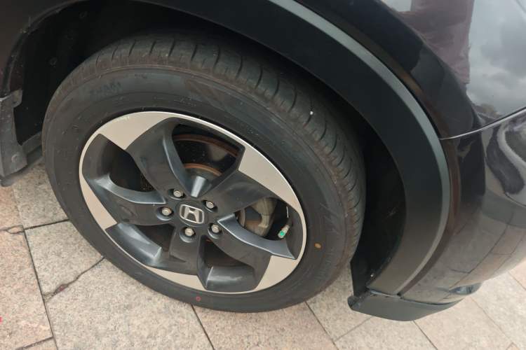 Used Honda Vezel 2015 1.8L CVT 2WD Luxury Model